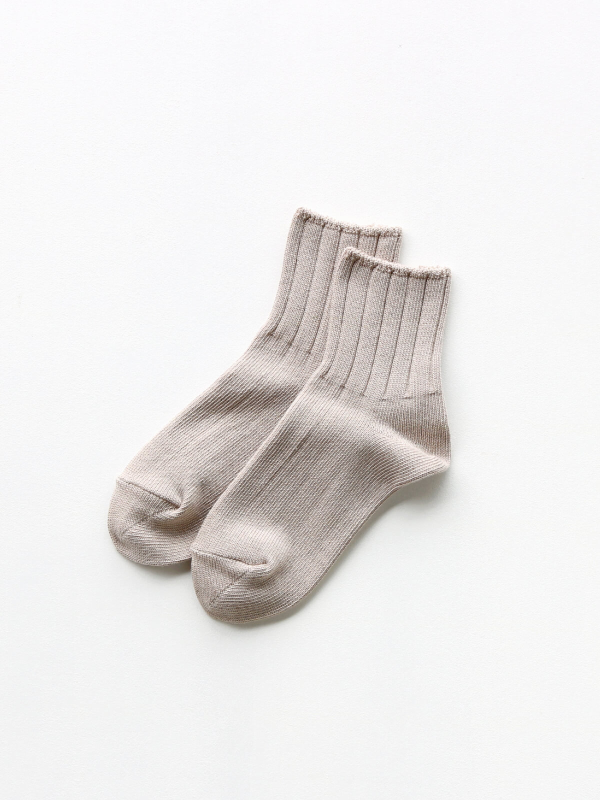 当たりつきギフト専用靴下のLUCKY SOCKS（ラッキーソックス）のSmooth Ankle Socks（スムースアンクルソックス）のグレージュ_2